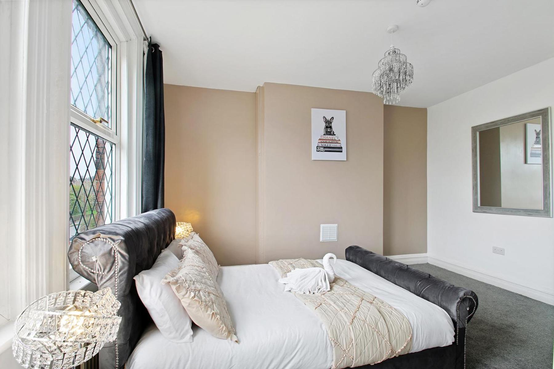 Home In Woodhouse, Leeds Leeds  Extérieur photo